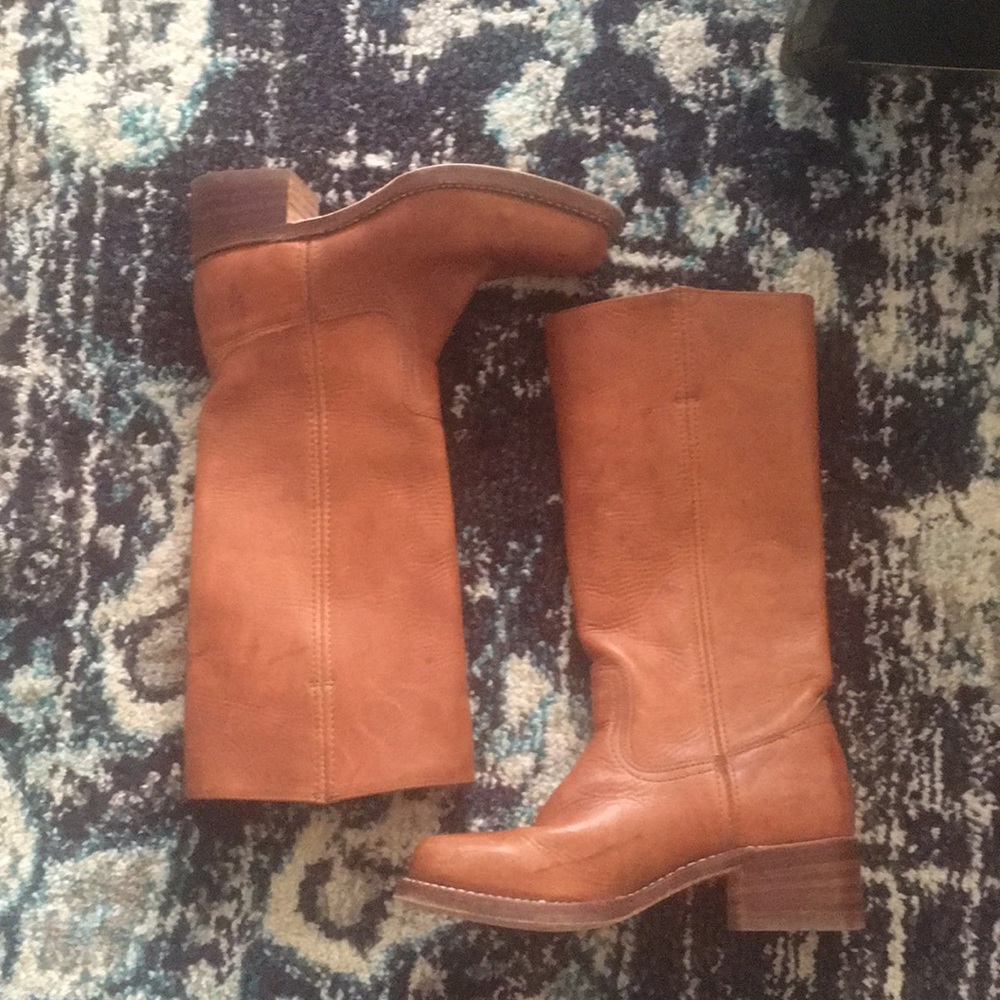 Frye Campus 14L size 7.5